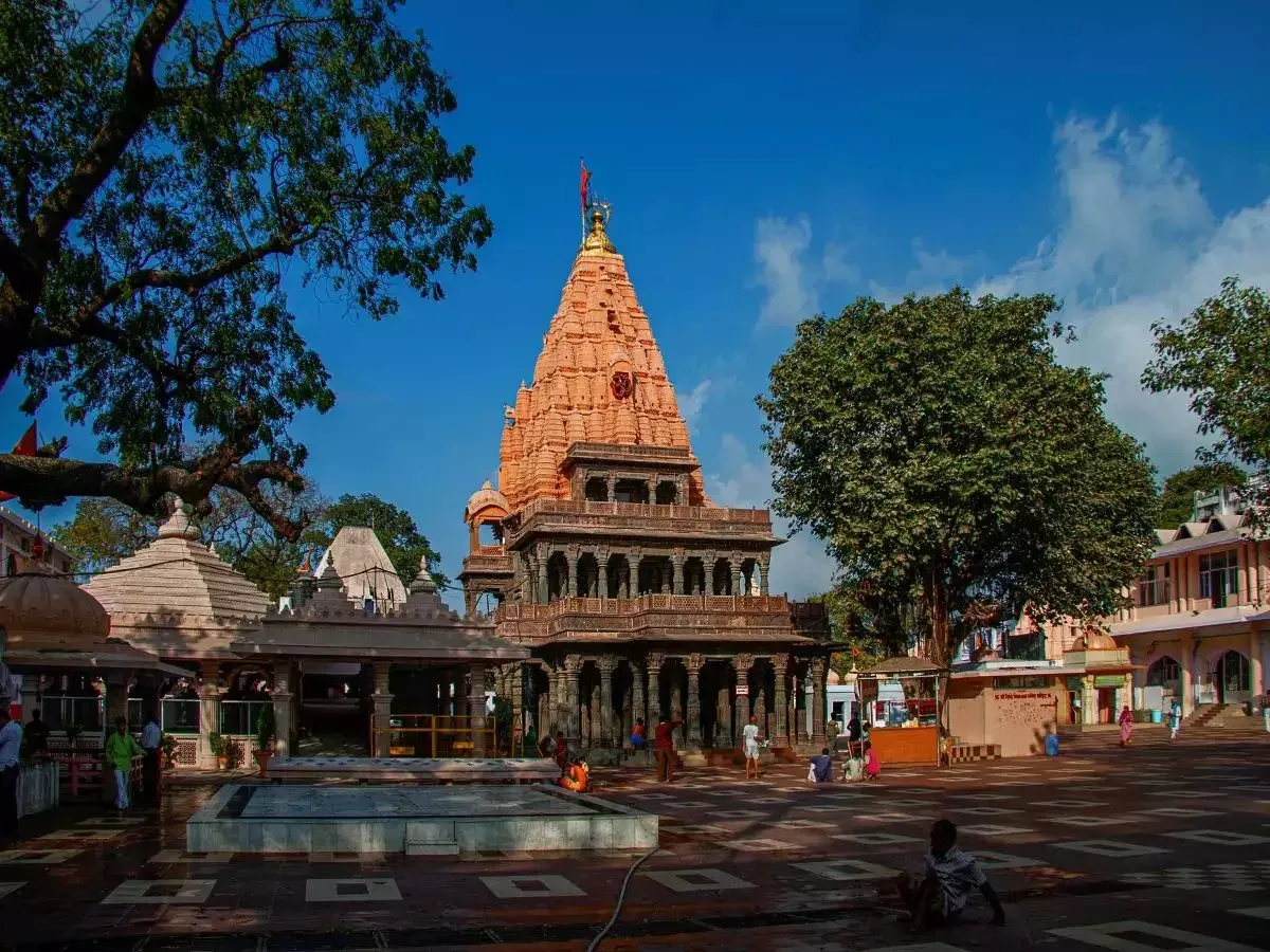 Ujjain Omkareshwar Jyotirlinga Darshan Tour