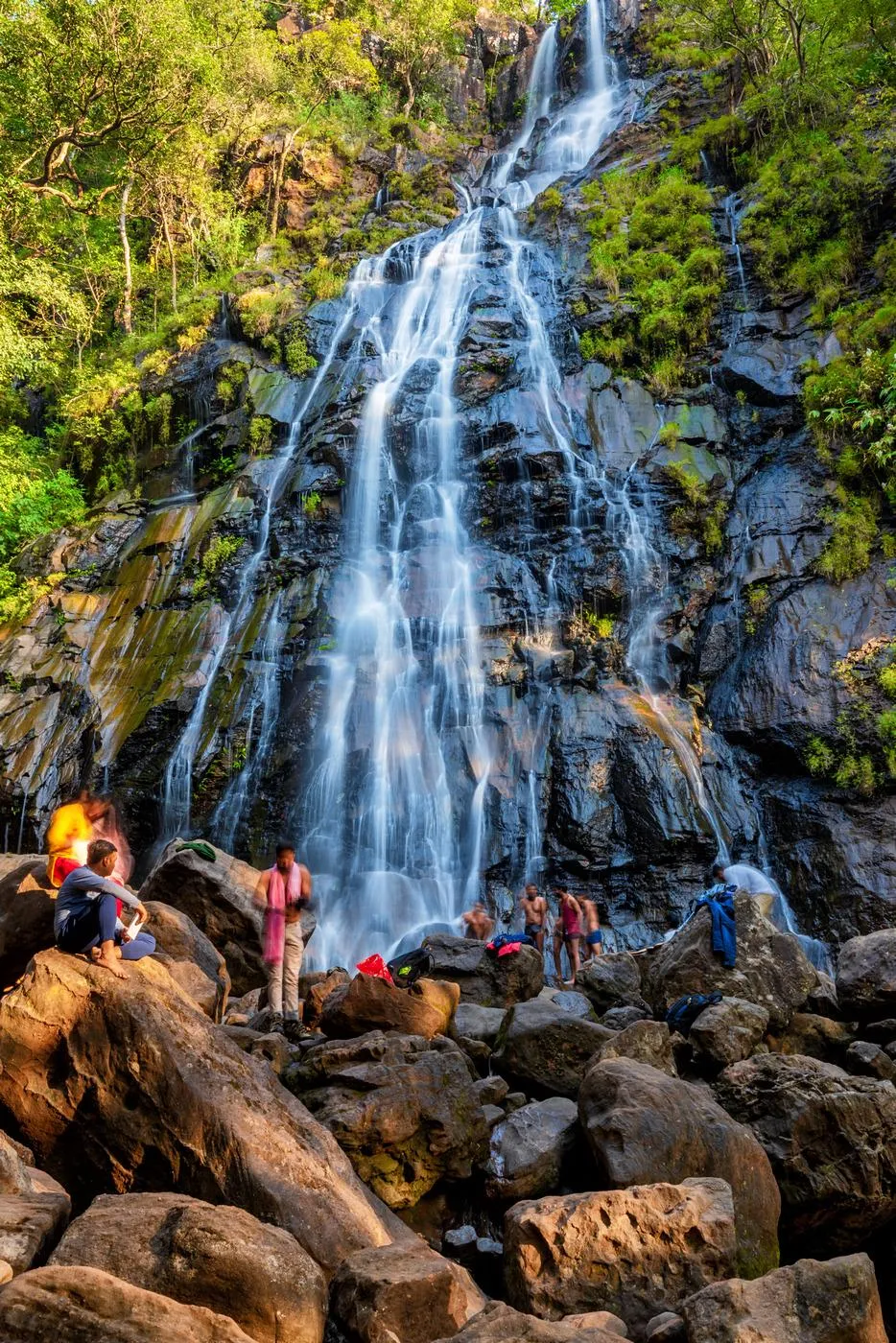 Pachmarhi Nature & Waterfall Escape